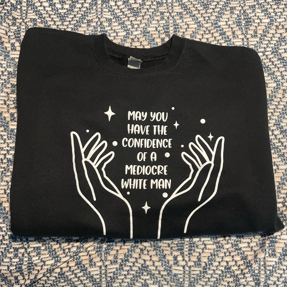 Black Graphic Sweatshirt - women’s XL